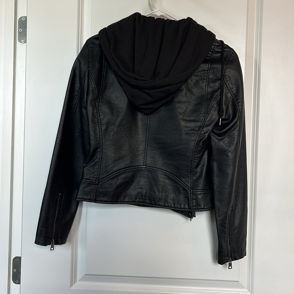 Levi’s Faux Leather Moto Jacket with Hood - Picture 11 of 12